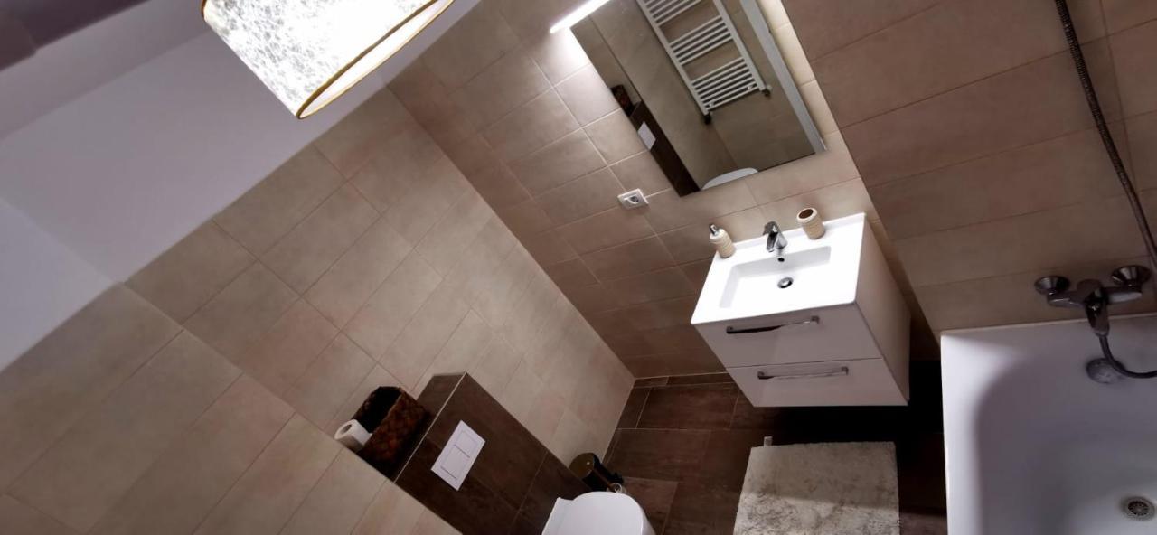 Luxury apartment Arad Extérieur photo